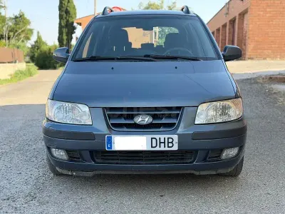 Usado Hyundai Matrix GLS 102 CV (75 kW) 2005 Azul Monovolumen