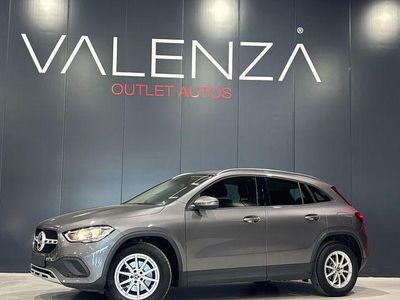 Gris Usado 2021 Mercedes GLA180 Business SUV | 30.900 €