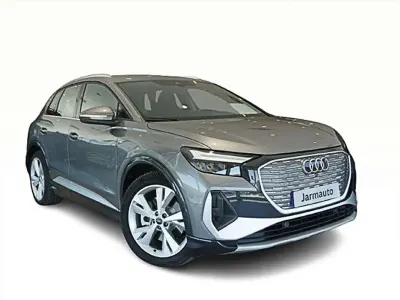 Usado Audi Q4 e-tron S-Line 150 kW (204 CV) 2023 Gris SUV