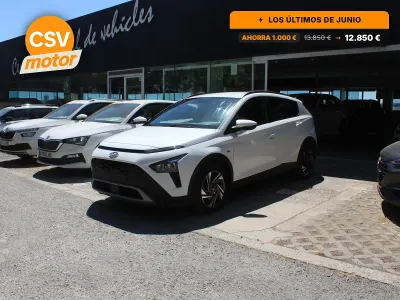 Usado Hyundai Bayon 101 CV (74 kW) 2022 Blanco SUV