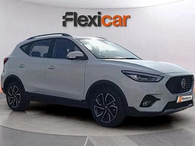 Blanco Usado 2024 MG ZS Luxury Berlina | 13.990 € (Precio justo)