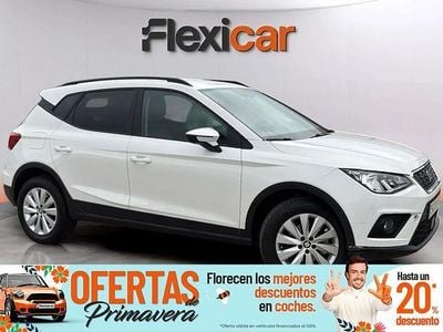 Usado Seat Arona Style 95 CV (69 kW) 2019 Amarillo SUV