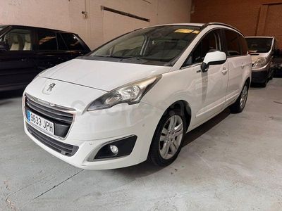 Usado Peugeot 3008 Allure 130 CV (95 kW) 2016 Blanco Berlina