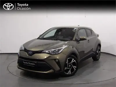 Usado Toyota C-HR Advance 122 CV (89 kW) 2022 Negro SUV