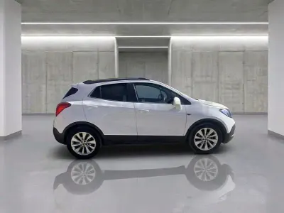Usado Opel Mokka Excellence 136 CV (100 kW) 2016 Blanco SUV