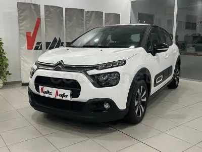Usado Citroën C3 Feel 83 CV (61 kW) 2022 Blanco Utilitario