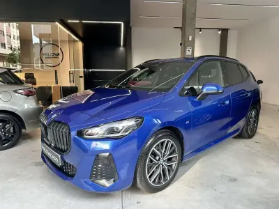 Usado BMW 218 Active Tourer Sport Line 150 CV (110 kW) 2023 Azul Monovolumen