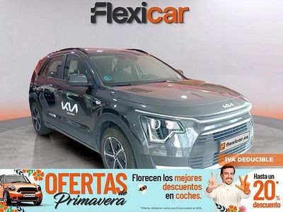 Usado Kia Niro 141 CV (103 kW) 2024 Gris SUV