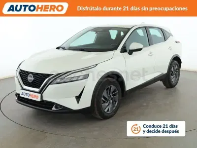 Usado Nissan Qashqai Acenta 140 CV (102 kW) 2022 Blanco SUV