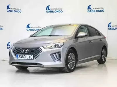 Usado Hyundai Ioniq 141 CV (103 kW) 2022 Gris Utilitario