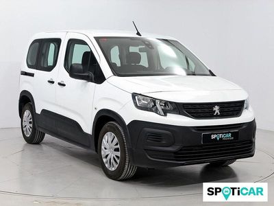 Usado Peugeot Rifter Active 100 CV (73 kW) 2021 Blanco Monovolumen