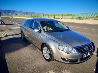 Brugt VW Passat Highline 140 HK (102 kW) 2005 Beige Sedan