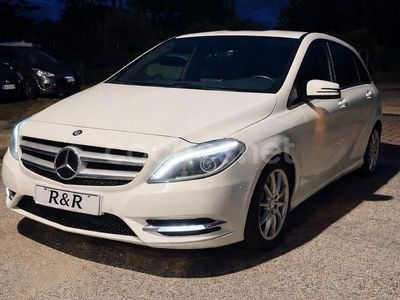 Usado Mercedes B200 136 CV (100 kW) 2013 Blanco Monovolumen