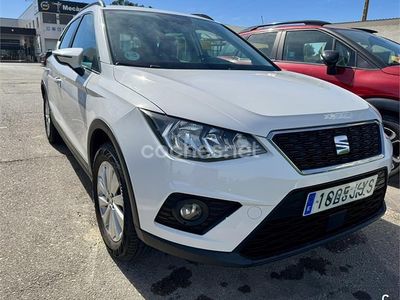 Usado Seat Arona Style 95 CV (69 kW) 2019 Blanco SUV