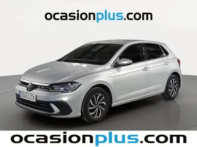 Usado VW Polo Life 95 CV (69 kW) 2021 Plateado Utilitario
