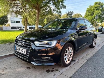 Negro Usado 2014 Audi A3 Attraction Berlina | 11.300 € (Precio justo)