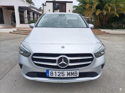 Mercedes B200