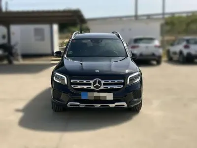 Usado Mercedes GLB220 190 CV (139 kW) 2021 Negro SUV