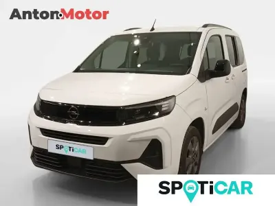 Usado Opel Combo S 100 HP (73 kW) 2024 Branco Monovolume