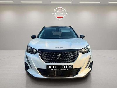 Blanco Usado 2020 Peugeot 2008 Allure SUV | 16.489 € (Un poco caro)