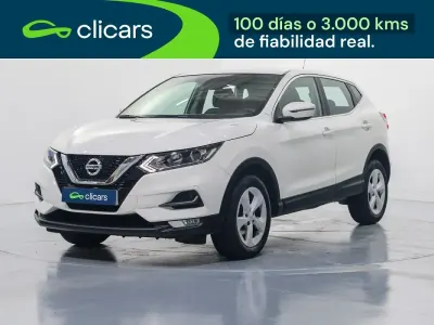 Usado Nissan Qashqai Acenta 140 CV (102 kW) 2021 Blanco SUV
