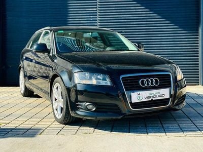Usado Audi A3 Ambiente 140 CV (102 kW) 2010 Negro