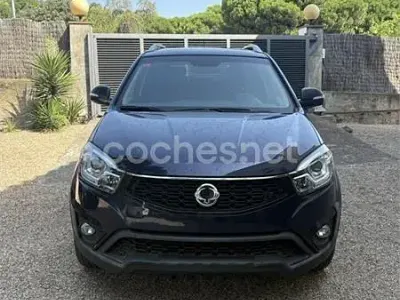 Usado SsangYong Korando Limited 178 CV (130 kW) 2016 Azul SUV