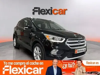 Usado Ford Kuga Business Edition 150 CV (110 kW) 2017 Negro SUV