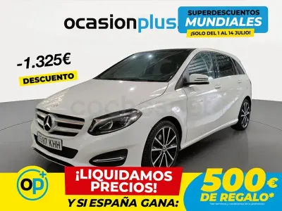 Usado Mercedes B200 136 CV (100 kW) 2018 Blanco Utilitario
