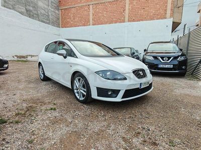 Usado Seat Leon FR 170 CV (125 kW) 2010 Blanco Utilitario