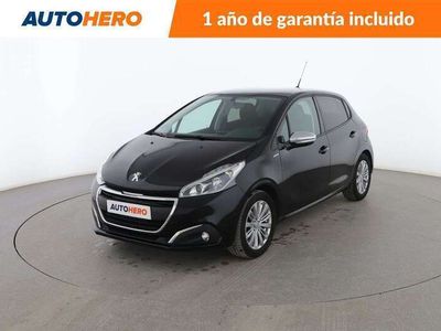 usado Peugeot 208 1.2 PureTech S&S Style 82