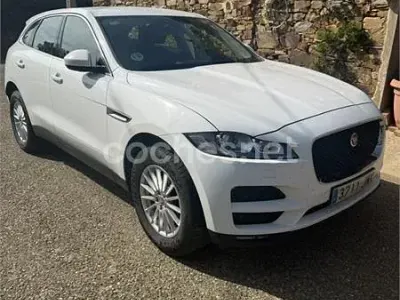 Usado Jaguar F-Pace Portfolio 180 CV (132 kW) 2017 Blanco SUV
