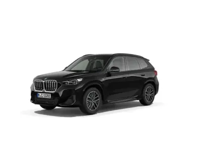 Käytetty BMW X1 Comfort Edition 245 HP (180 kW) 2025 Musta Katumaasturi