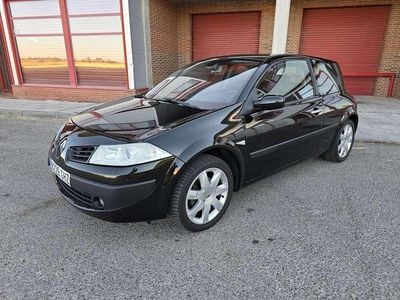 Negro Usado 2008 Renault Mégane III Dynamique Utilitario | 3990 € (Buen precio)