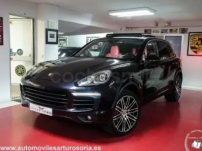 Usado Porsche Cayenne Platinum Edition 262 CV (192 kW) 2016 Negro SUV