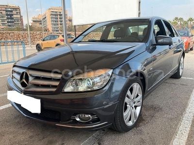 Azul Usado 2010 Mercedes C200 Avantgarde Berlina | 9990 € (Precio justo)