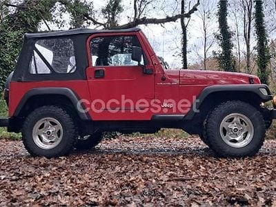 Usado Jeep Wrangler 118 CV (86 kW) 2000 Rojo SUV