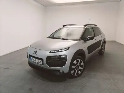 Usado Citroën C4 Cactus Feel 99 CV (72 kW) 2016 Gris Utilitario