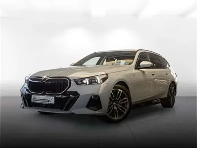 Usado BMW 520 M Sport 197 CV (144 kW) 2024 Gris Familiar