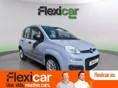 Usado Fiat Panda 70 CV (51 kW) 2022 Gris Utilitario