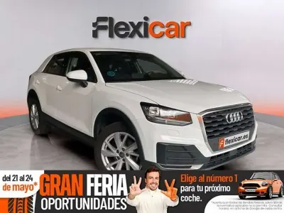 Usado Audi Q2 Advanced 116 HP (85 kW) 2020 Branco SUV