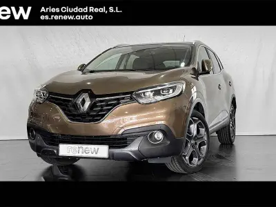 Usado Renault Kadjar XMOD 130 CV (95 kW) 2016 Marrón SUV