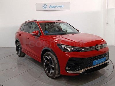 Usado VW Tiguan R-line 204 CV (150 kW) 2024 Rojo SUV