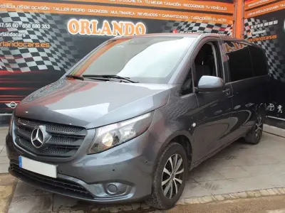 Usado Mercedes V220