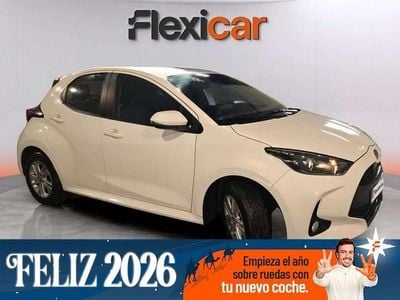 Blanco Usado 2022 Toyota Yaris Edition Utilitario | 14.790 € (Precio justo)