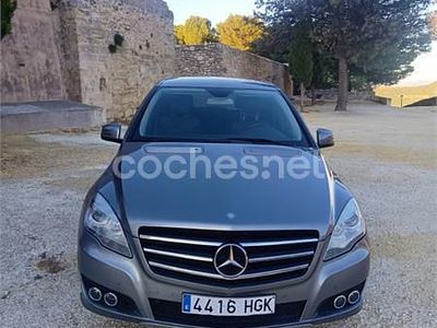 Gris / plata Usado 2011 Mercedes R300 Monovolumen | 17.500 €