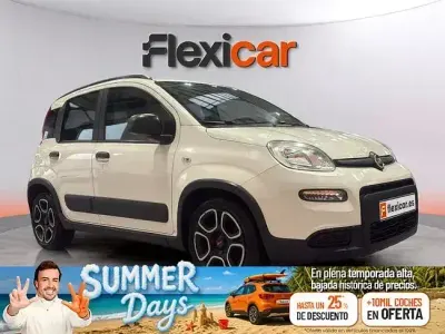 Usado Fiat Panda City Life 70 CV (51 kW) 2022 Rojo Utilitario