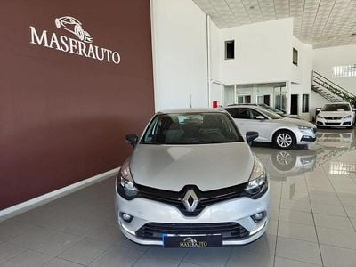 Begagnad Renault Clio IV Business 75 HK (55 kW) 2019 Vit Sedan