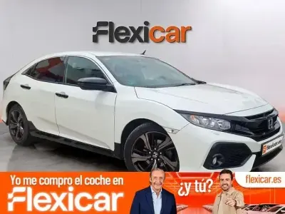 Usado Honda Civic Comfort 129 CV (94 kW) 2018 Blanco Berlina