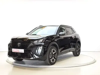 Usado Peugeot 2008 Allure 145 CV (106 kW) 2025 Negro SUV
